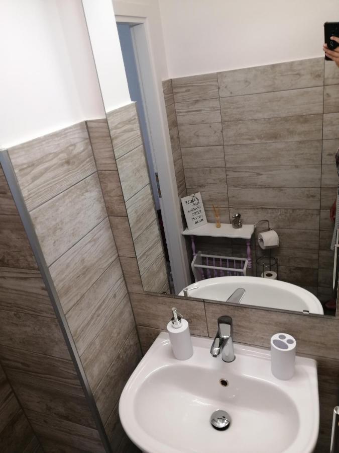 Apartament Nevera *